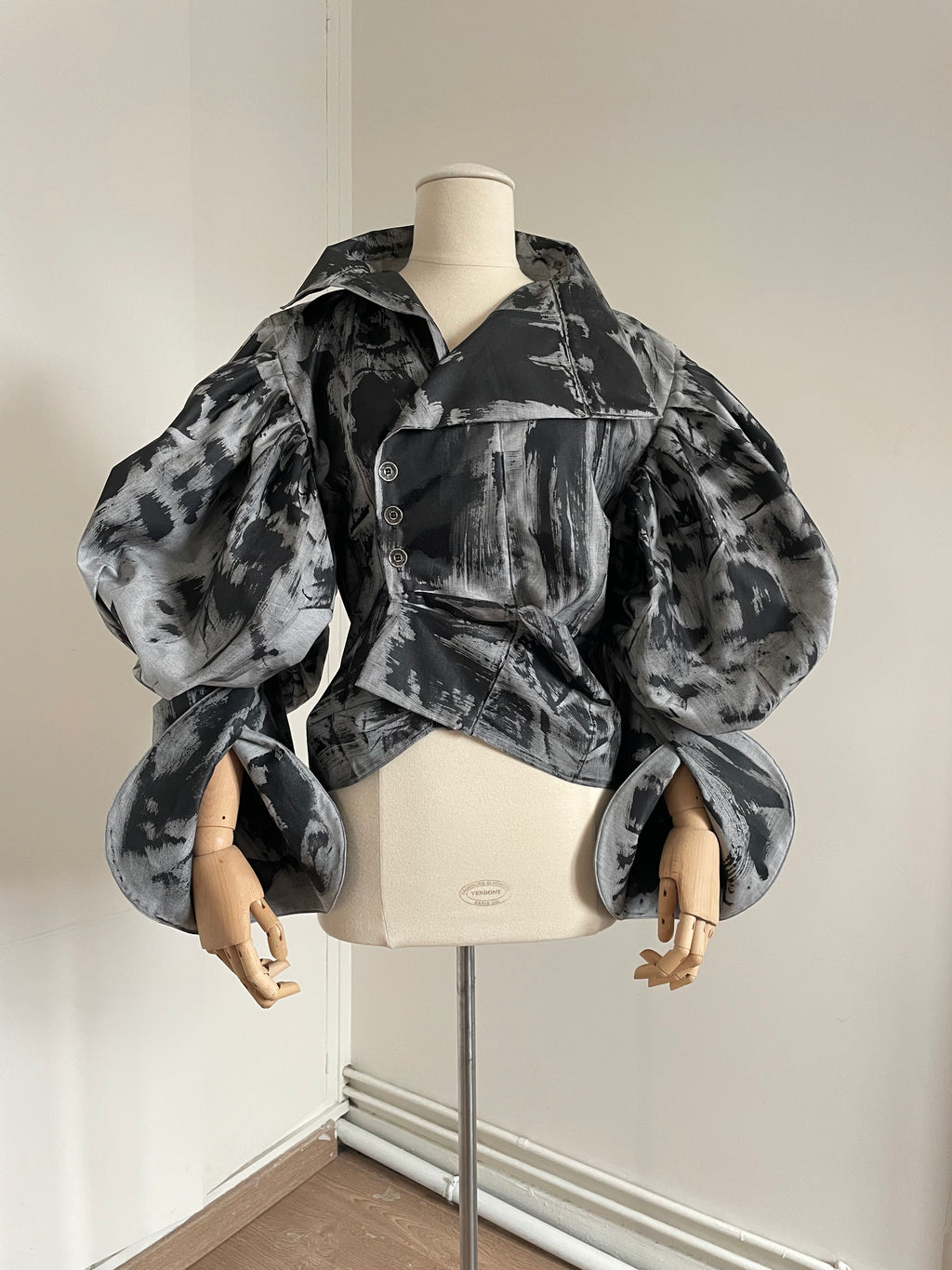 Like crane feathers shirt