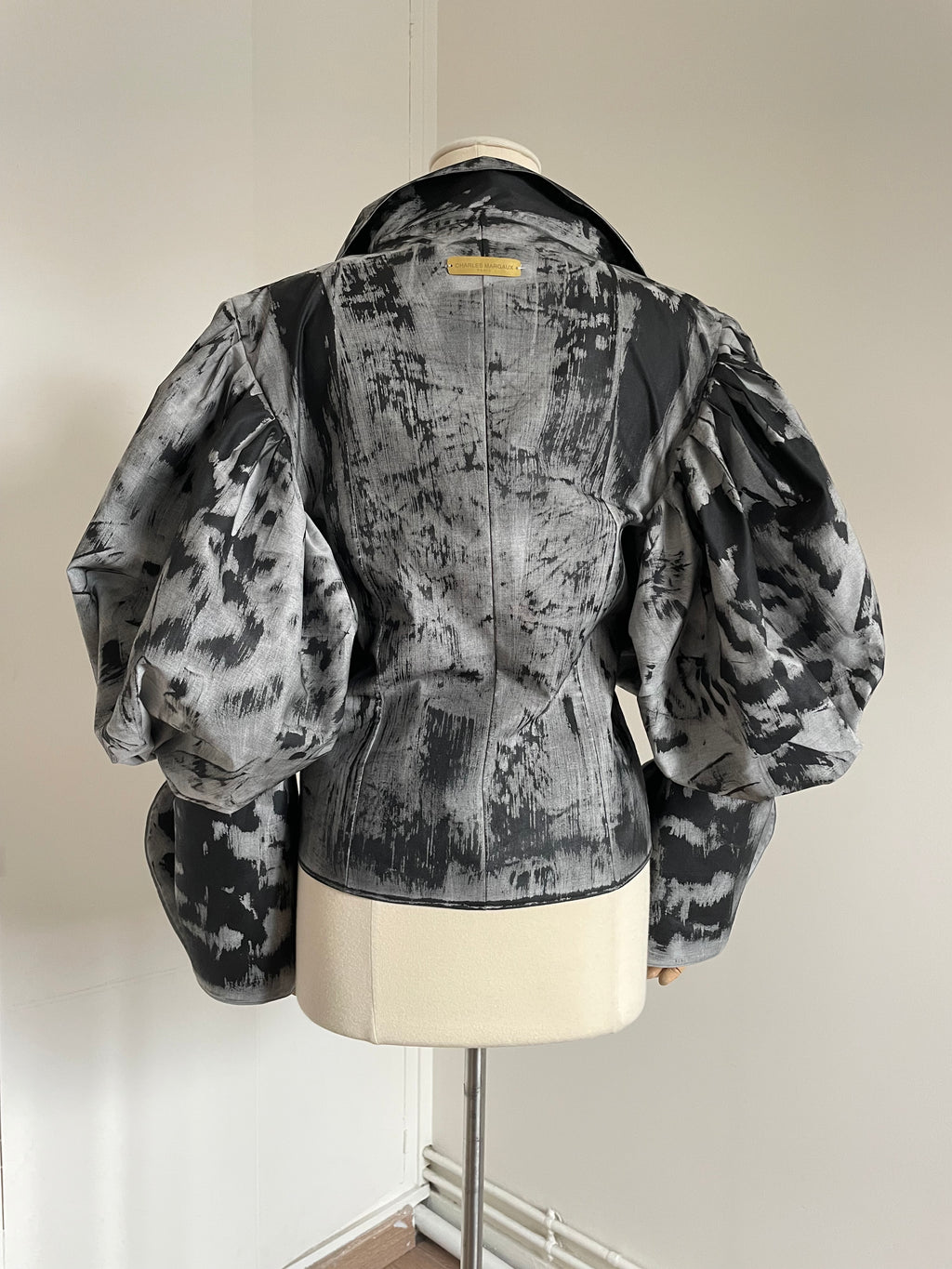 Like crane feathers shirt